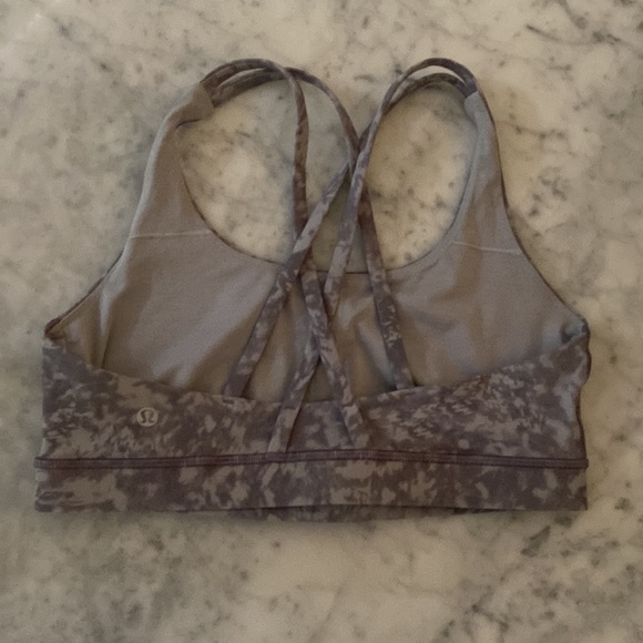 Lululemon sports bra - Picture 3 of 4